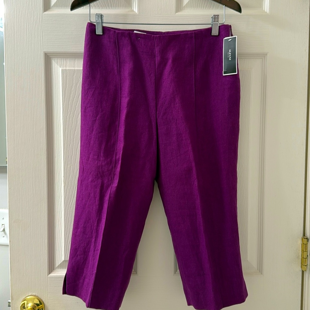 Purple linen cropped pants